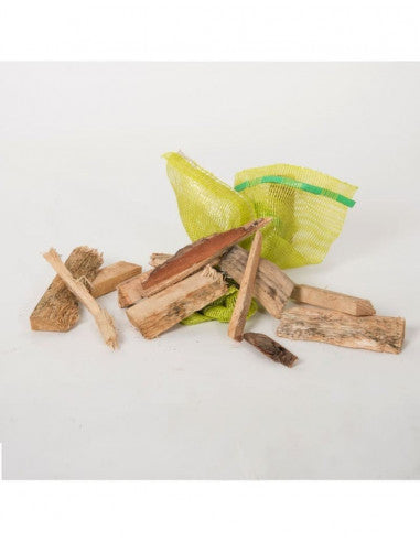 MALLA ASTILLAS DE PINO 22L - ideal para encender el fuego